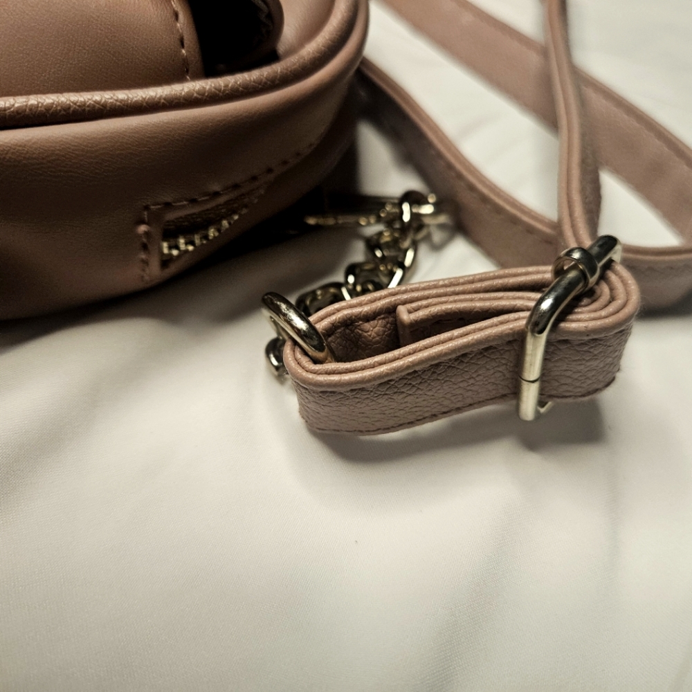 Rosetti Go Crossbody Purse Bag - Picture 2 of 6